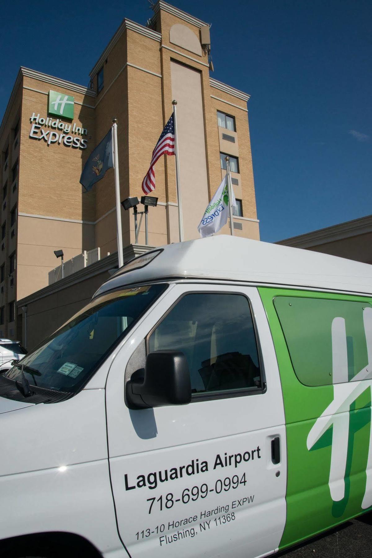 Holiday Inn Express Laguardia Airport, An Ihg Hotel New York City Exterior photo